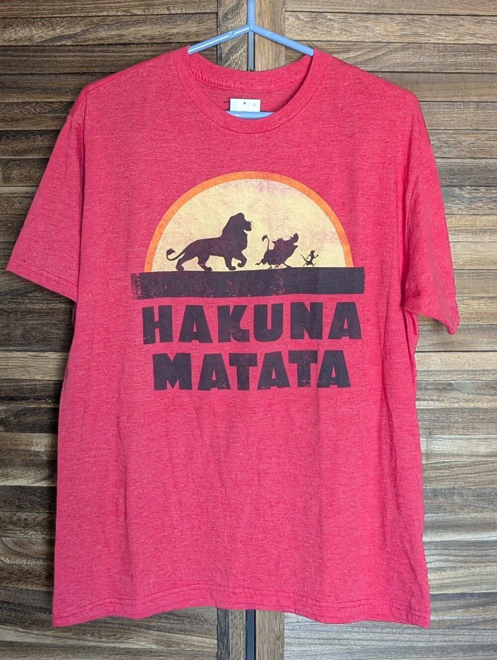 NWT Disney Red 'Hakuna Matata' Graphic Tee with Sunset Silhouette